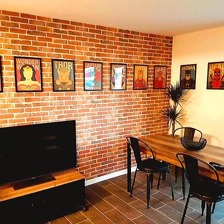 Apartment ❀ Disneyland Paris, Privee Dans Centre ❀ Chessy (Seine-et-Marne)